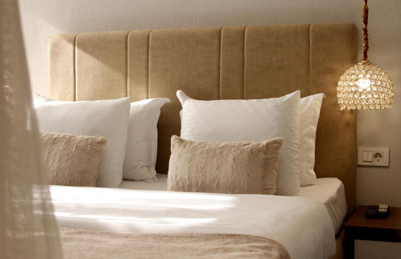 Hotel Driada Gjakova Zewnętrze zdjęcie