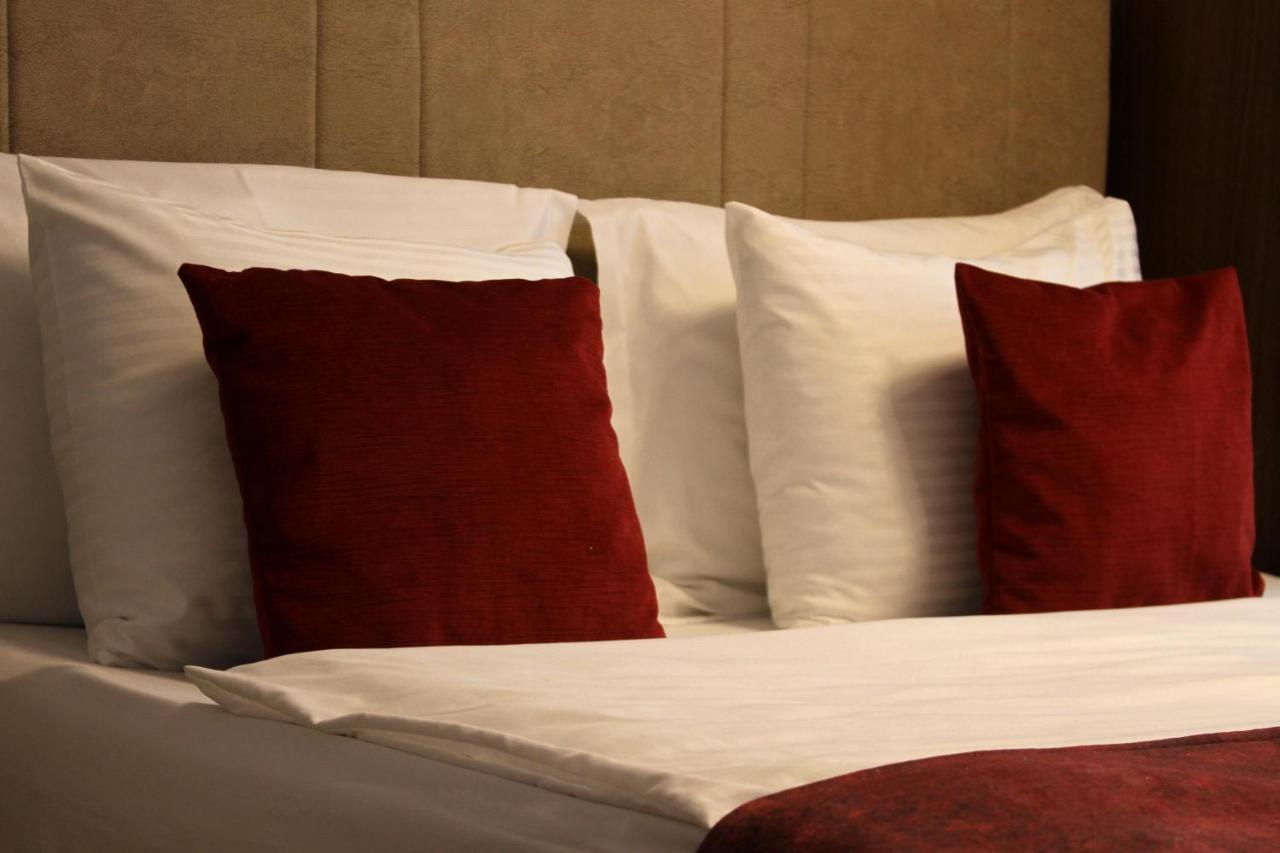 Hotel Driada Gjakova Zewnętrze zdjęcie