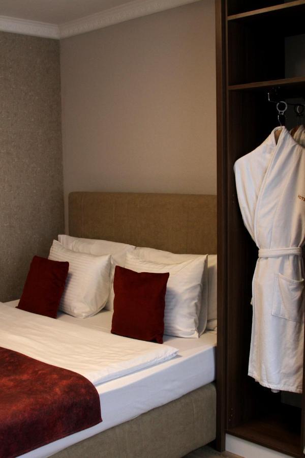 Hotel Driada Gjakova Zewnętrze zdjęcie