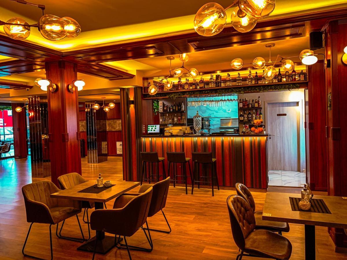 Hotel Driada Gjakova Zewnętrze zdjęcie