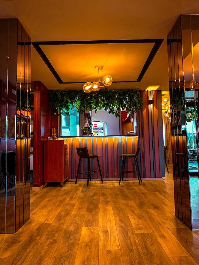 Hotel Driada Gjakova Zewnętrze zdjęcie