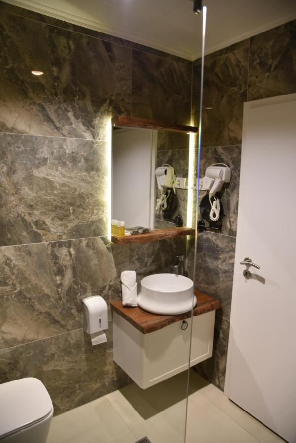 Hotel Driada Gjakova Zewnętrze zdjęcie