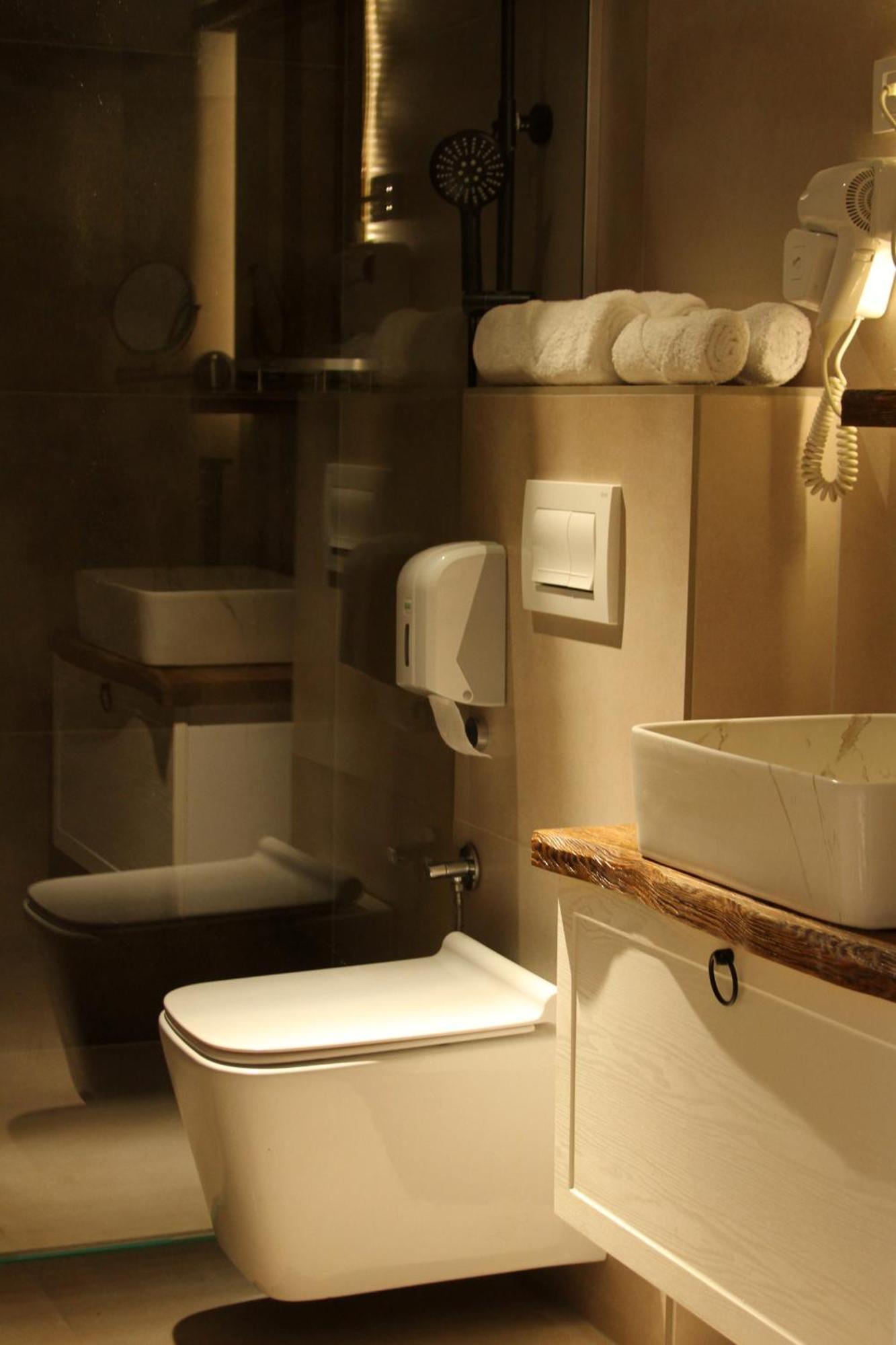 Hotel Driada Gjakova Zewnętrze zdjęcie