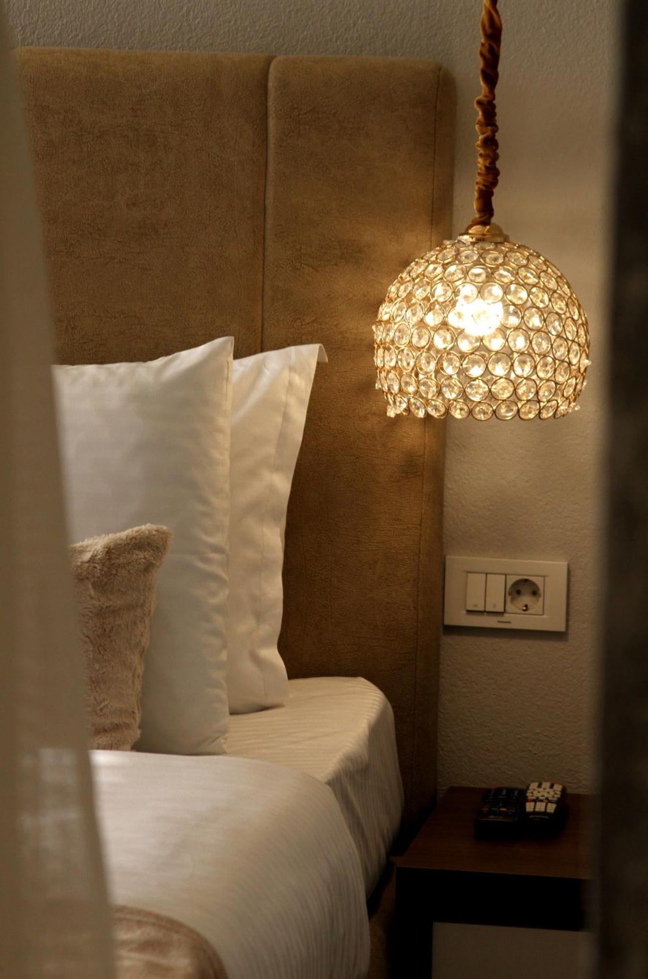 Hotel Driada Gjakova Zewnętrze zdjęcie