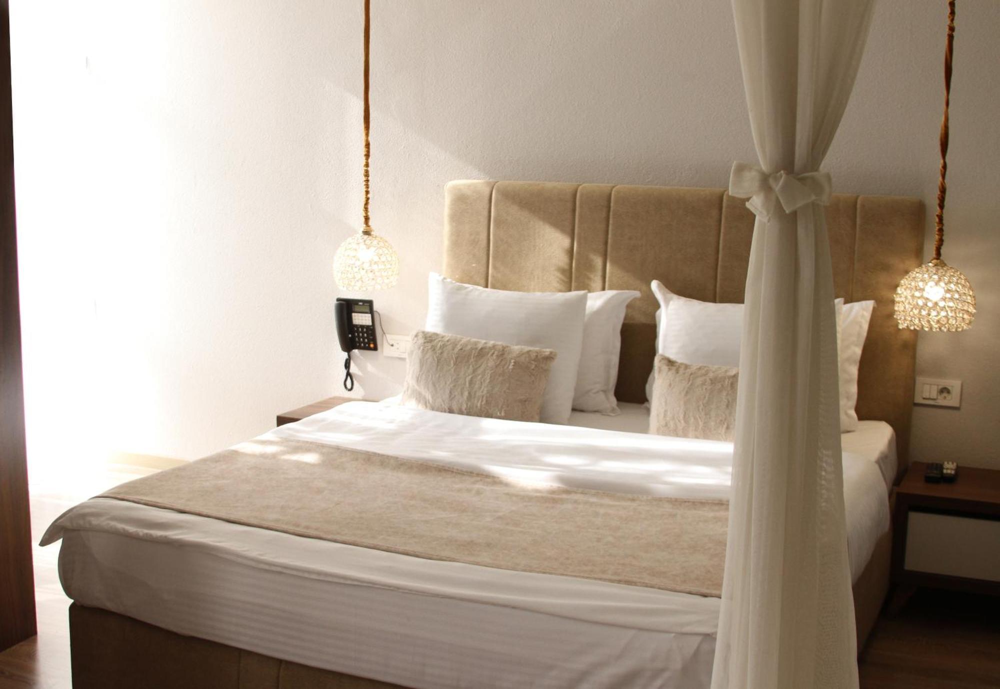 Hotel Driada Gjakova Zewnętrze zdjęcie