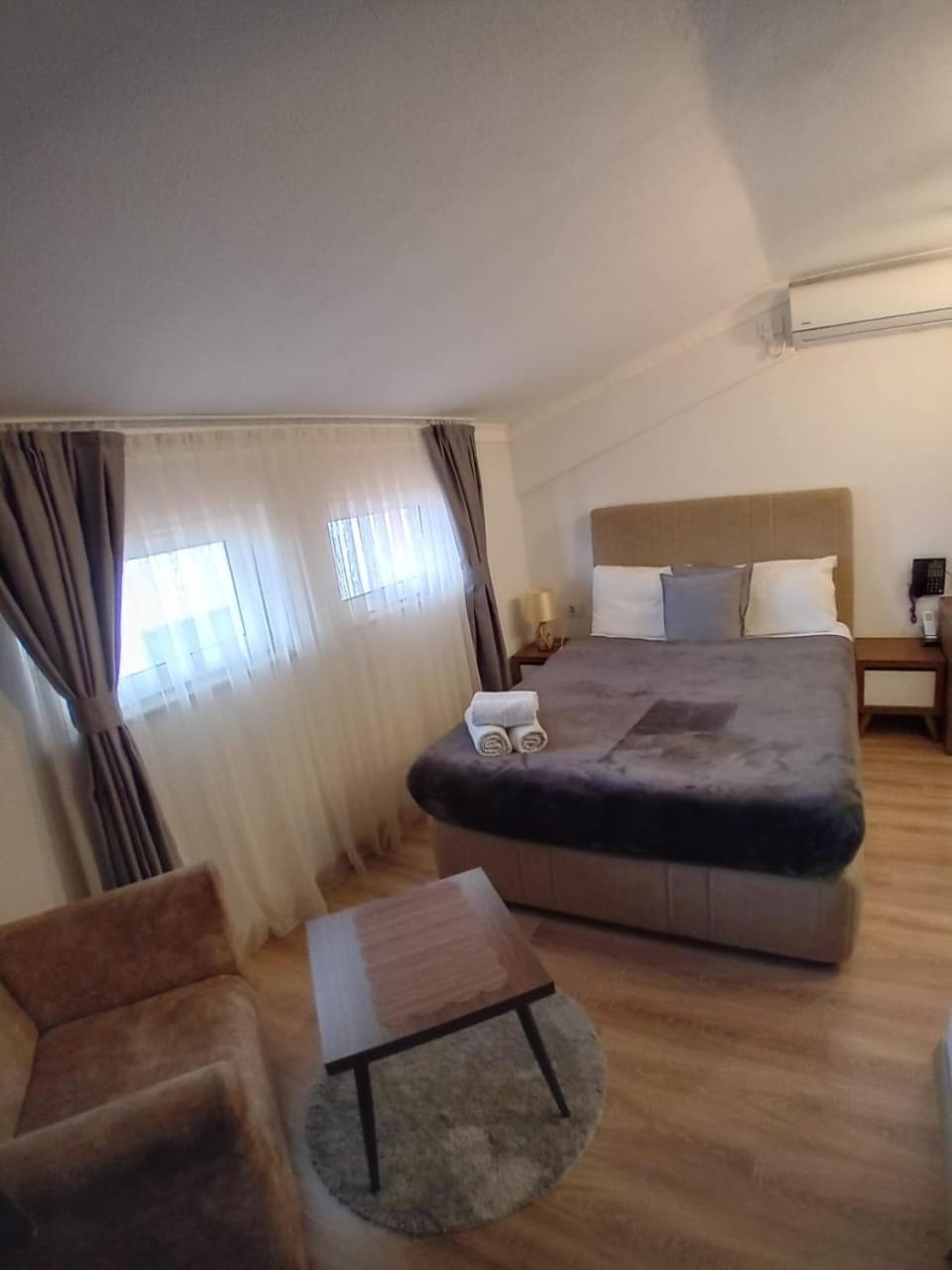 Hotel Driada Gjakova Zewnętrze zdjęcie