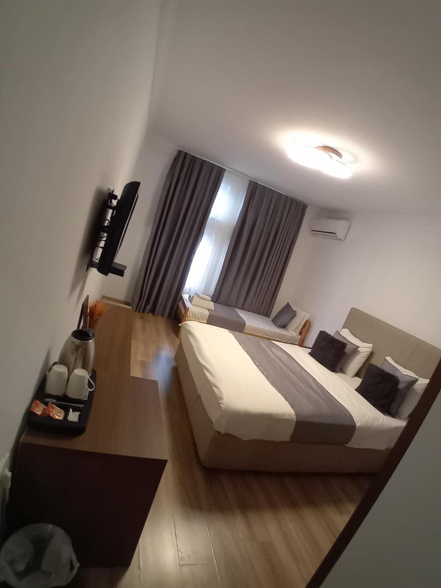 Hotel Driada Gjakova Zewnętrze zdjęcie